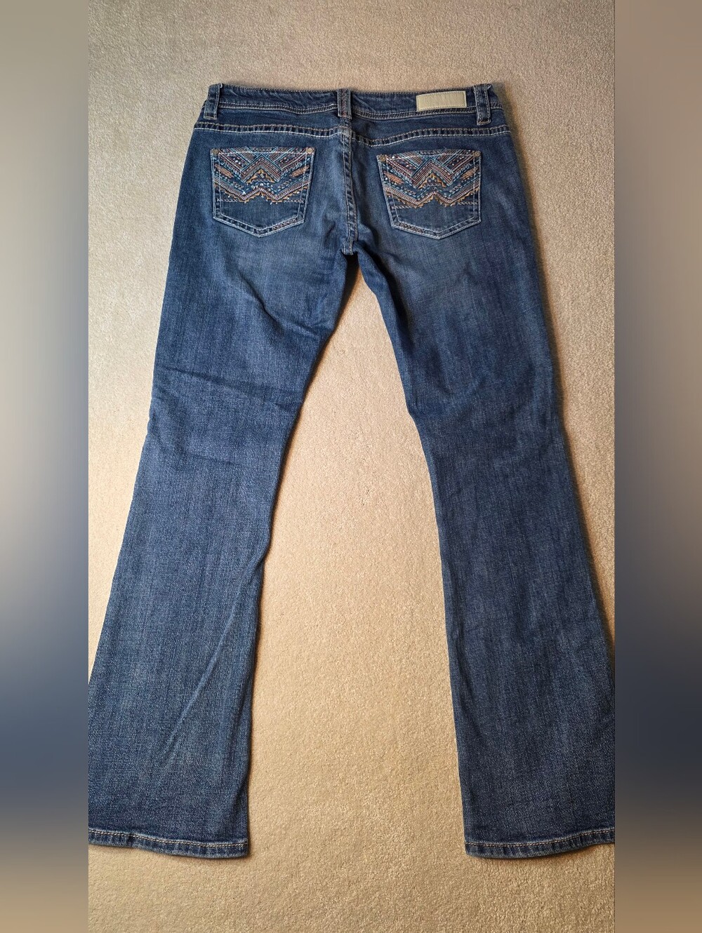Rock & Roll Cowgirl Rival Low Rise Bootcut Embroidered Jeans Womens 32x34